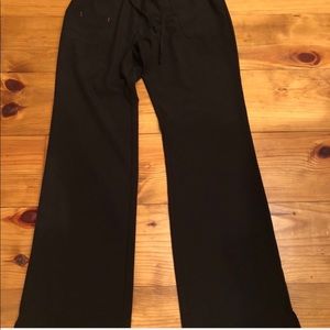 Heart and soul scrub bottoms